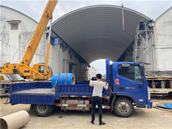 糧食儲(chǔ)備庫倉間罩棚拱形屋頂工程案例解析糧食儲(chǔ)備庫倉間罩棚屋頂成品圖 糧食儲(chǔ)備庫倉間罩棚拱形屋頂工程案例解析糧食儲(chǔ)備庫倉間罩棚屋頂成品圖